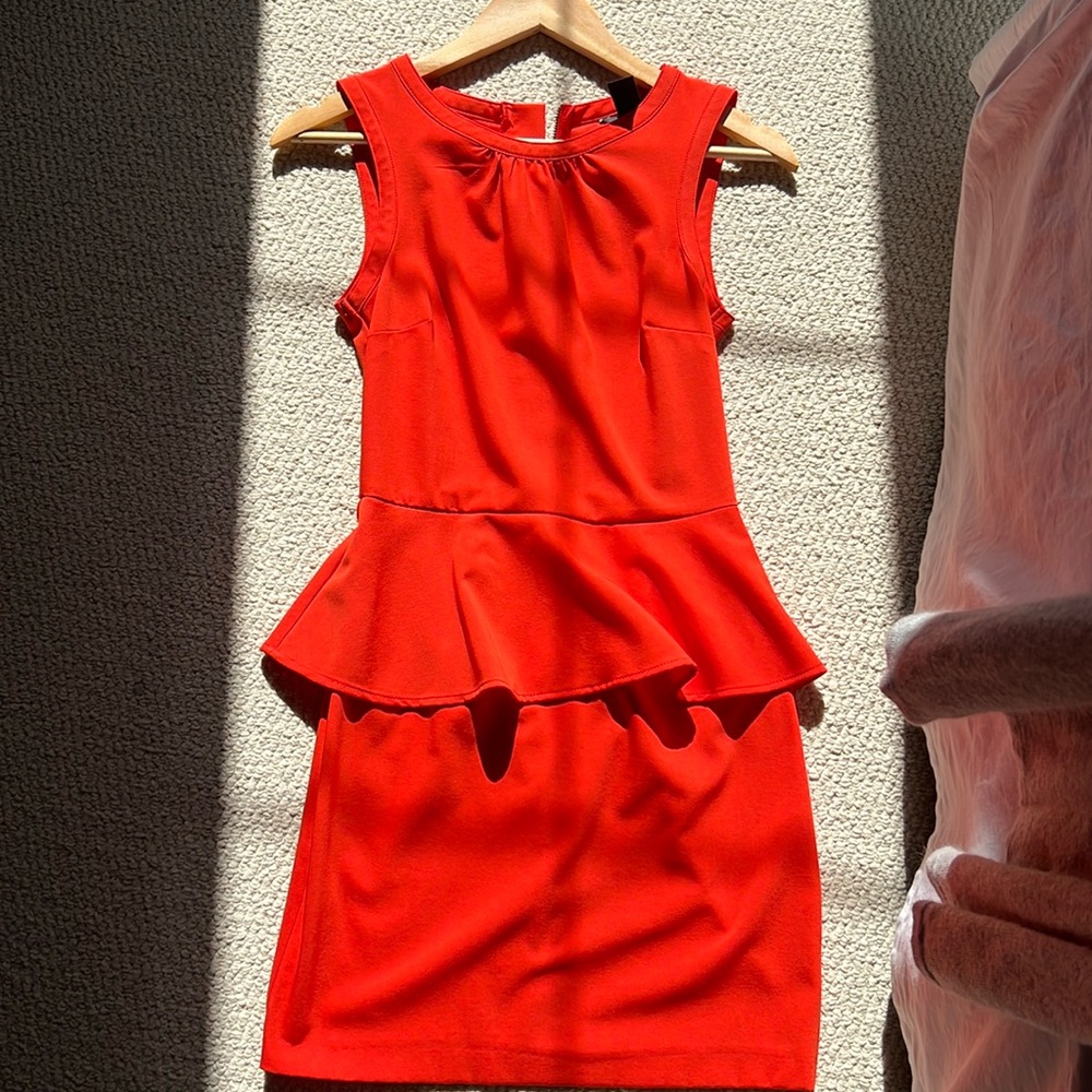 H&M peplum dress size 4 reddish/orange colour